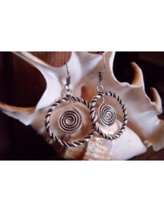 Pendientes de plata yPLATA CON DOBLE ARO.CENTRO ESPIRAL